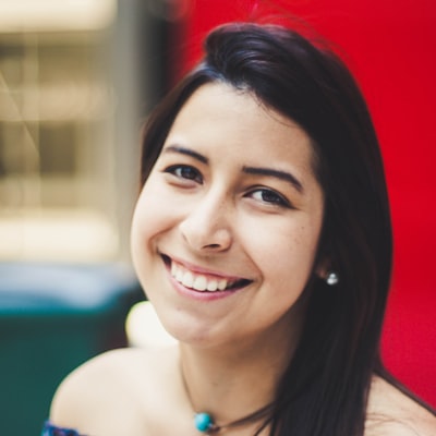 篮球战术专家李娜女士职业照 - 前职业篮球运动员，精通NBA战术体系